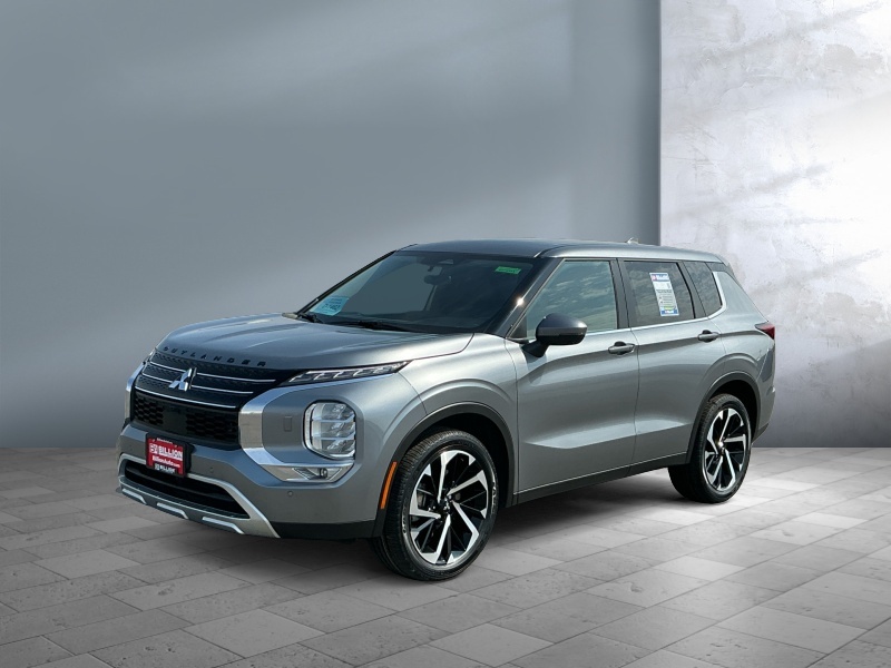 Gray 2023 Mitsubishi Outlander SE S-AWC SUV / Crossover All-Wheel Drive