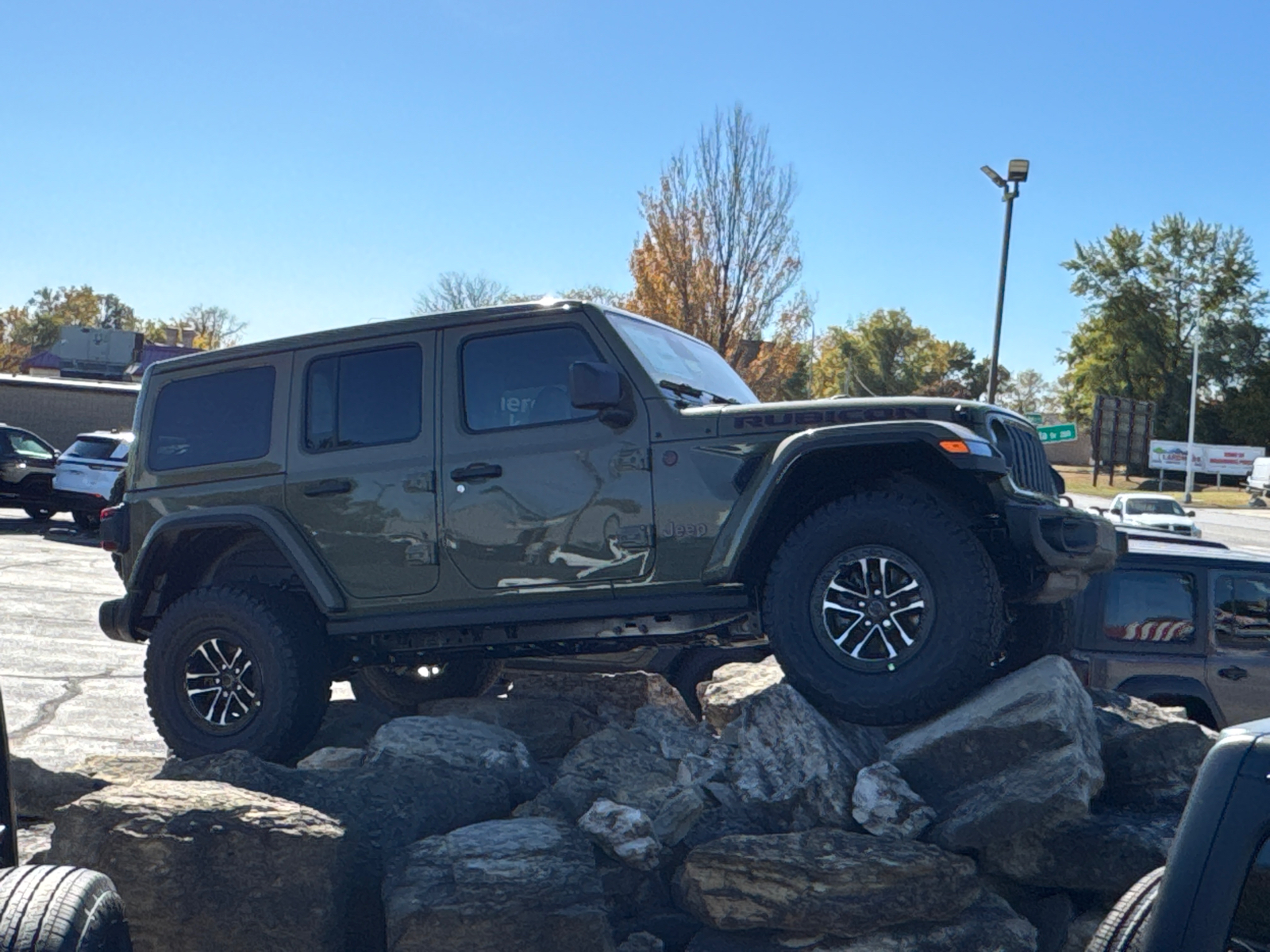 41 2026 Jeep Wrangler Rubicon X 4-Door 4WD SUV / Crossover Four-Wheel Drive 8-Speed Automatic