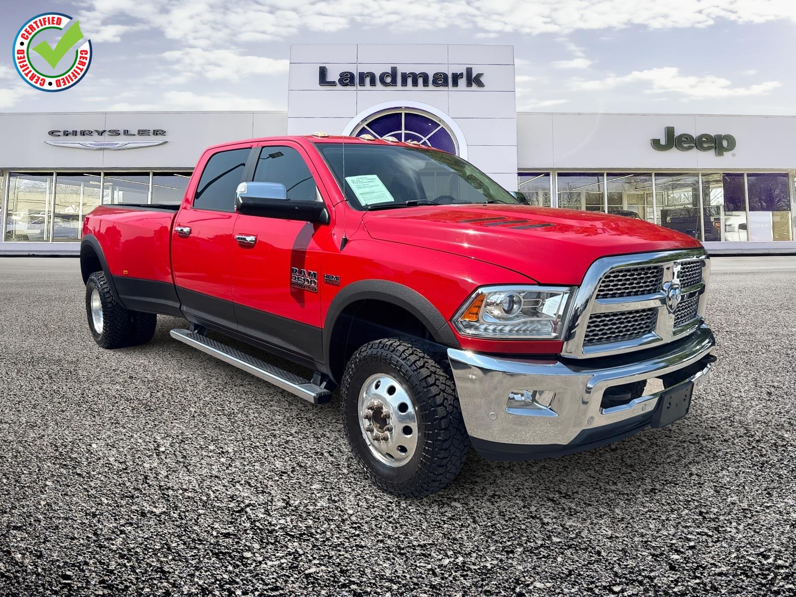 2017 RAM 3500 Laramie Crew Cab LB DRW 4WD