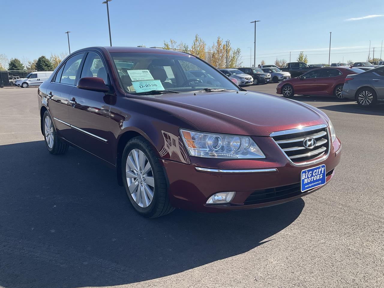 Red (Maroon) 2009 Hyundai Sonata Sedan Front-Wheel Drive
